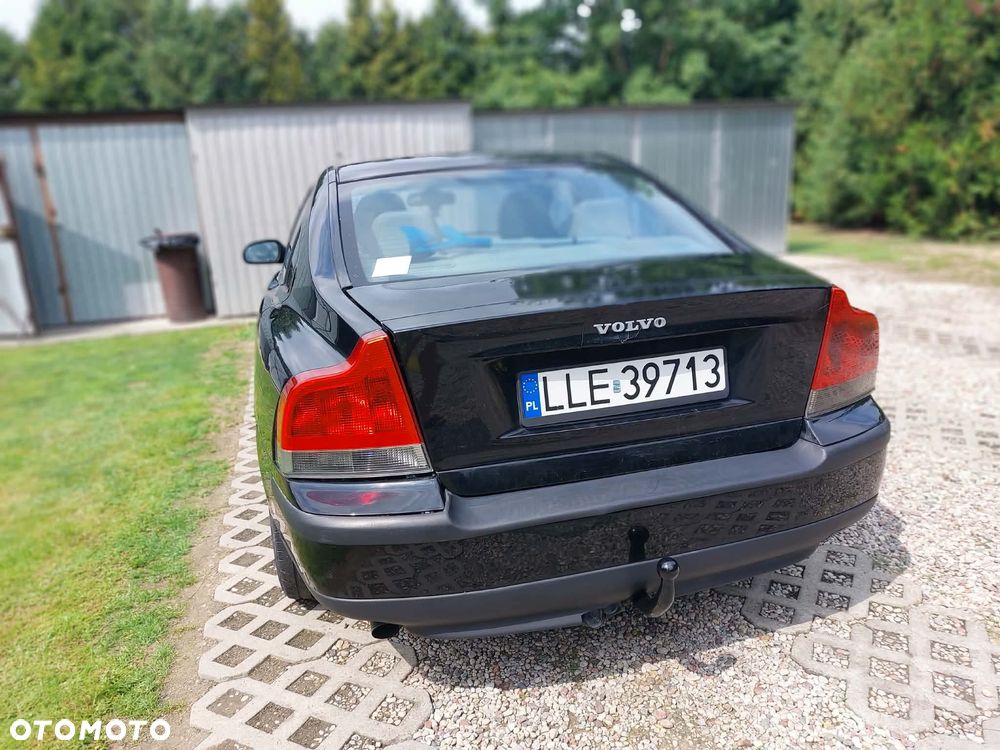 Volvo S60 2.4i - 4