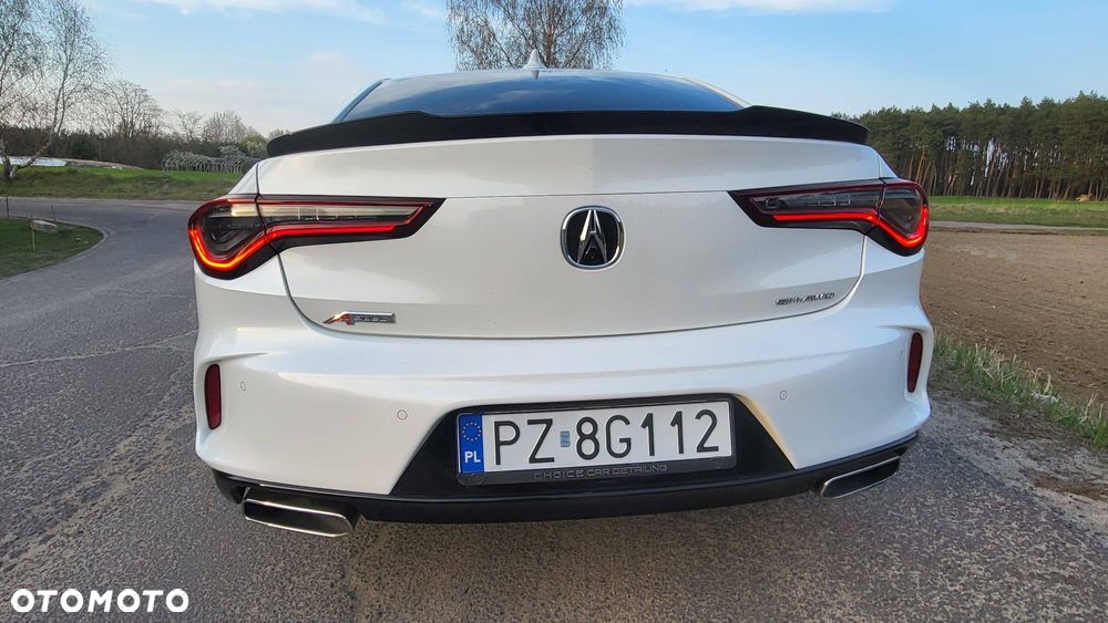 Acura TLX - 4