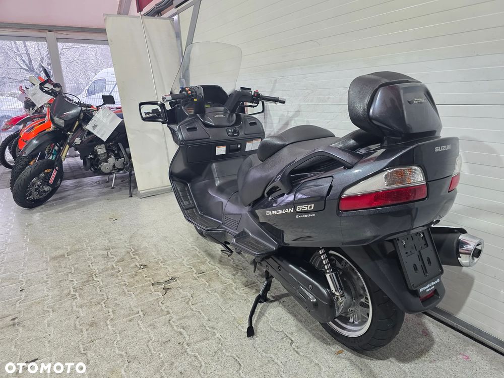 Suzuki Burgman - 3