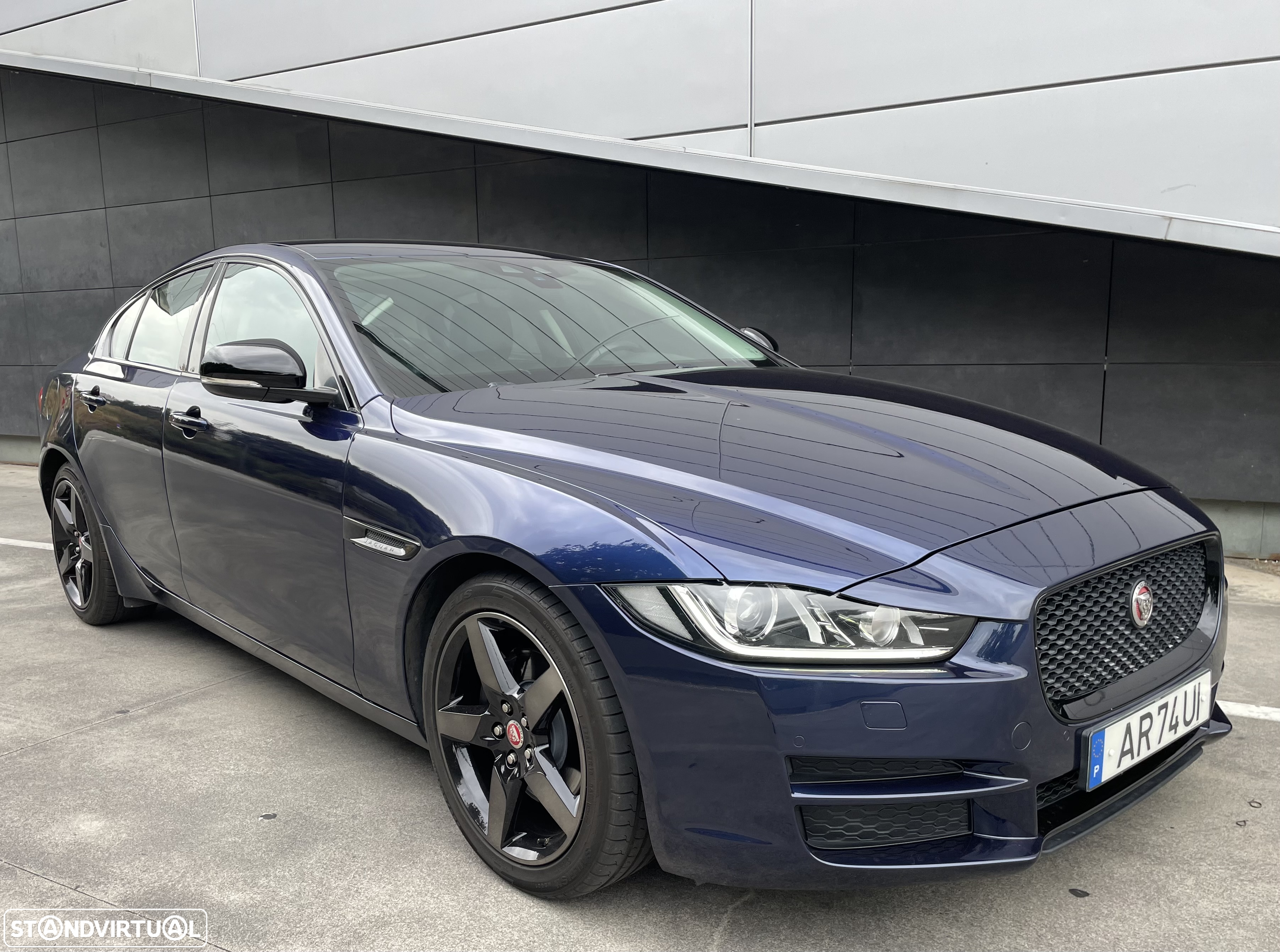 Jaguar XE E-Performance Aut. Pure - 35