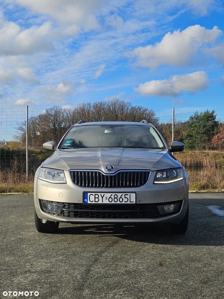 Skoda Octavia 2.0 TDI Ambition DSG - 8