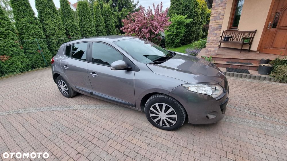 Renault Megane 1.6 16V Generation - 9