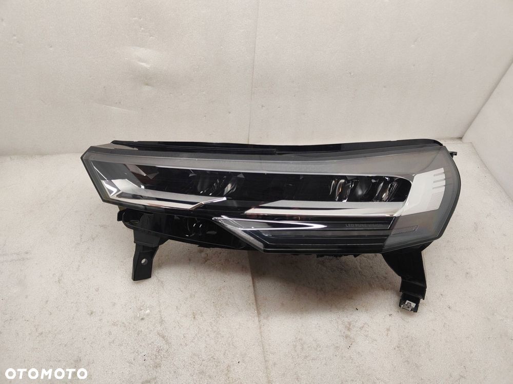 renault captur ii lift 2024'- przód strona lewa full led 260604753r - 1