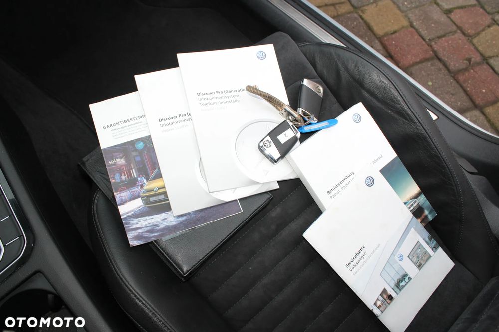 Volkswagen Passat - 23