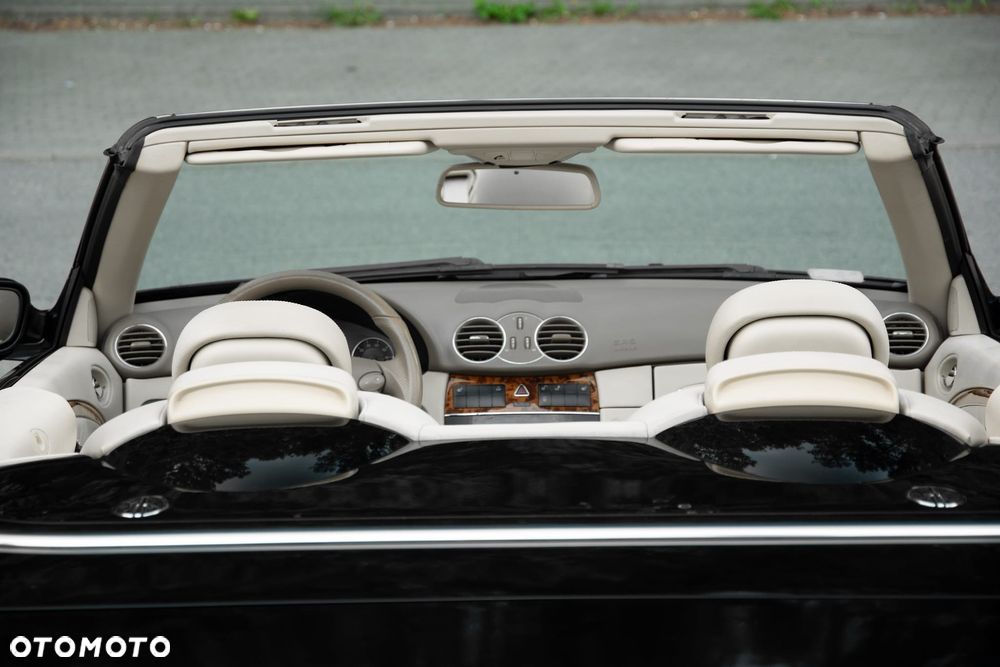 Mercedes-Benz CLK - 20