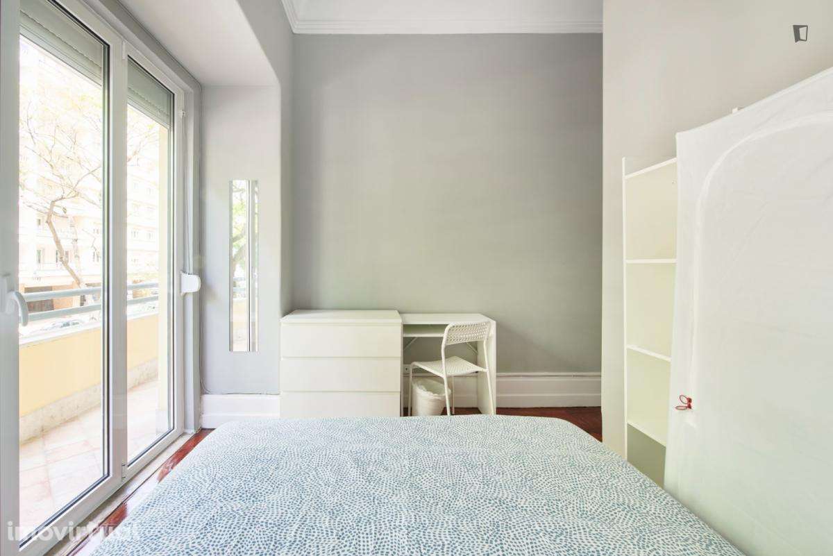 Quarto - localizado em Saldanha Lisbon - Grande imagem: 5/58