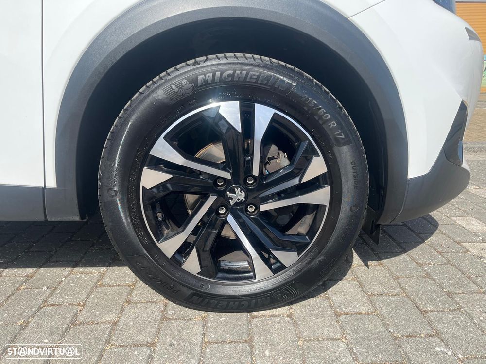 Peugeot 2008 - 15