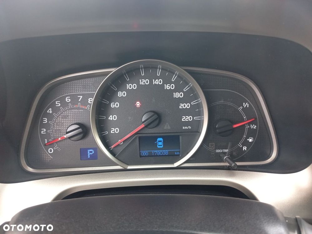 Toyota RAV4 2.0 Premium 4x4 MS - 23