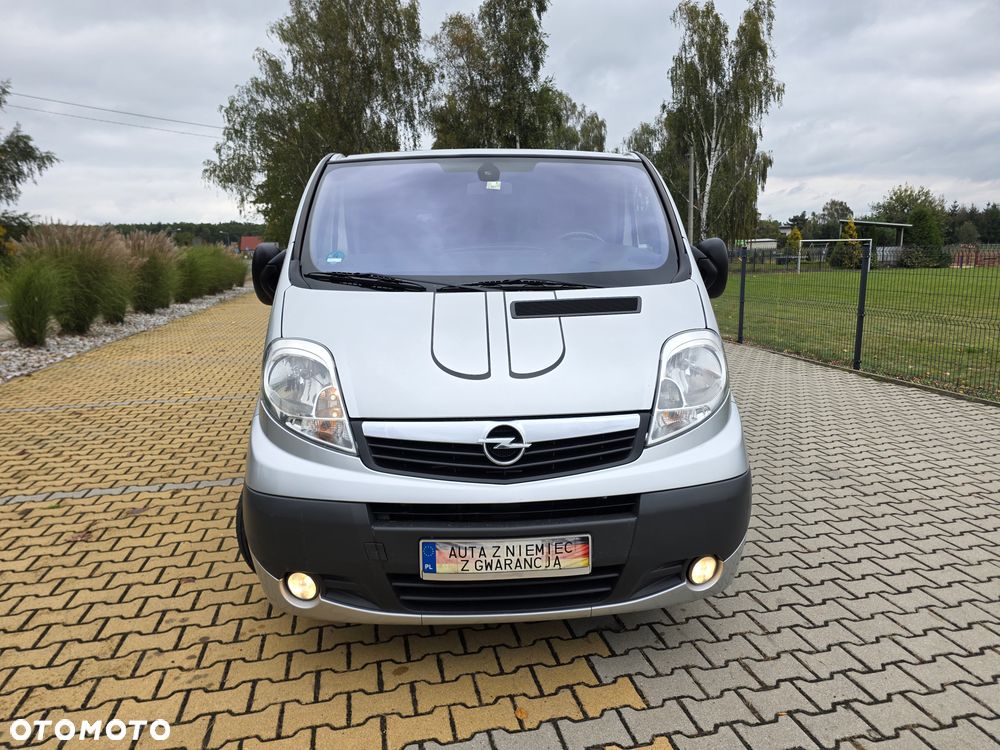 Opel Vivaro - 2