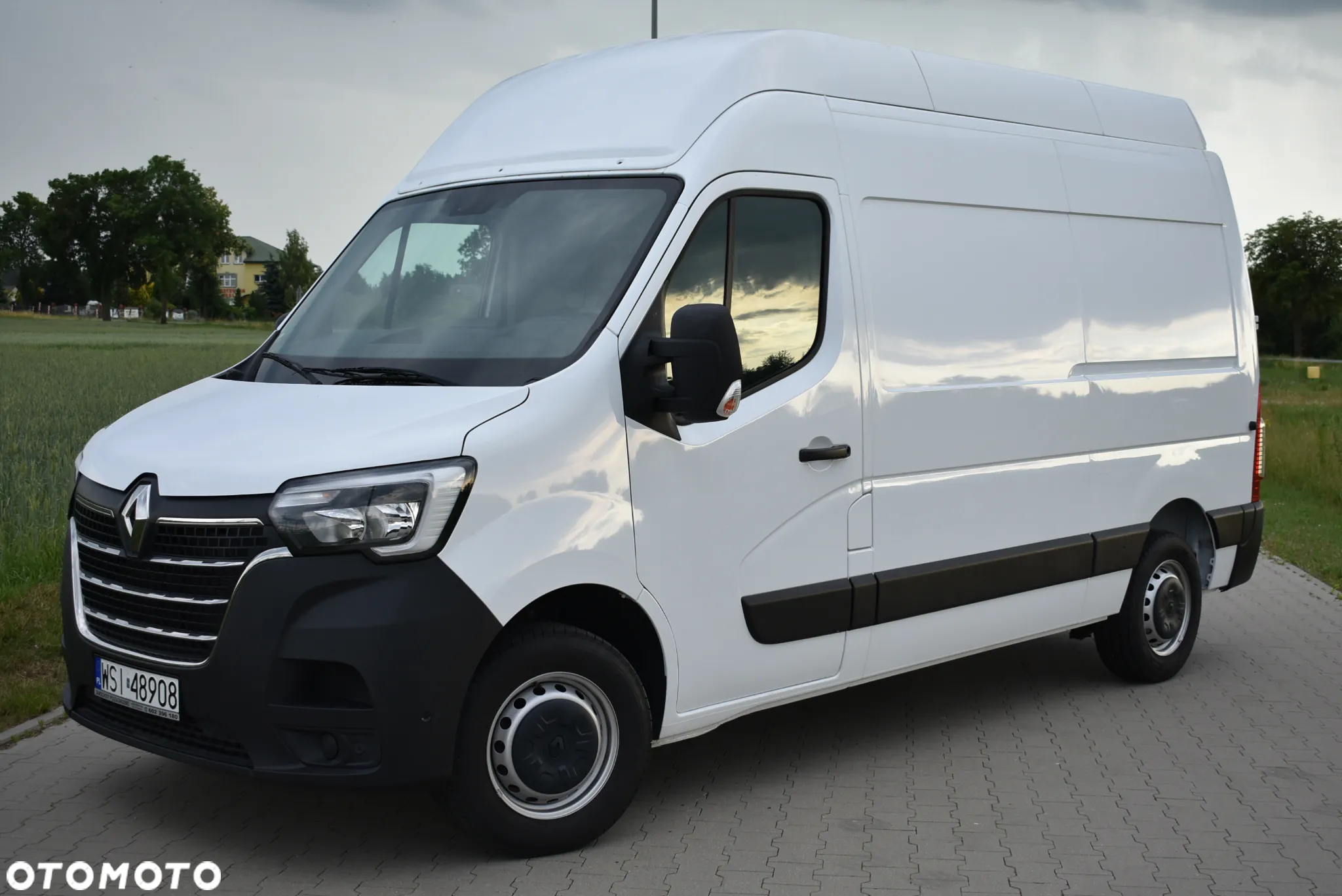 Renault MASTER L2H3 48 tys KM 2020/2021 - 4
