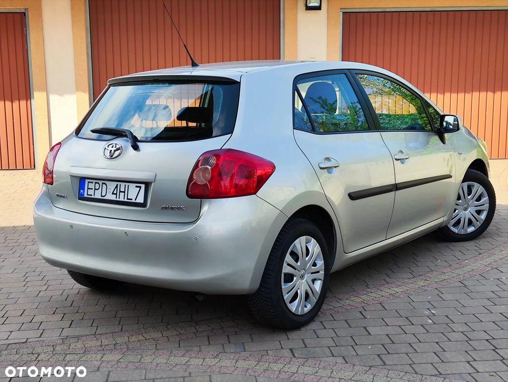Toyota Auris 1.6 VVT-i Sol - 14