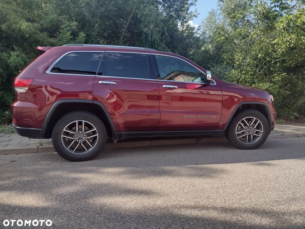 Jeep Grand Cherokee - 3