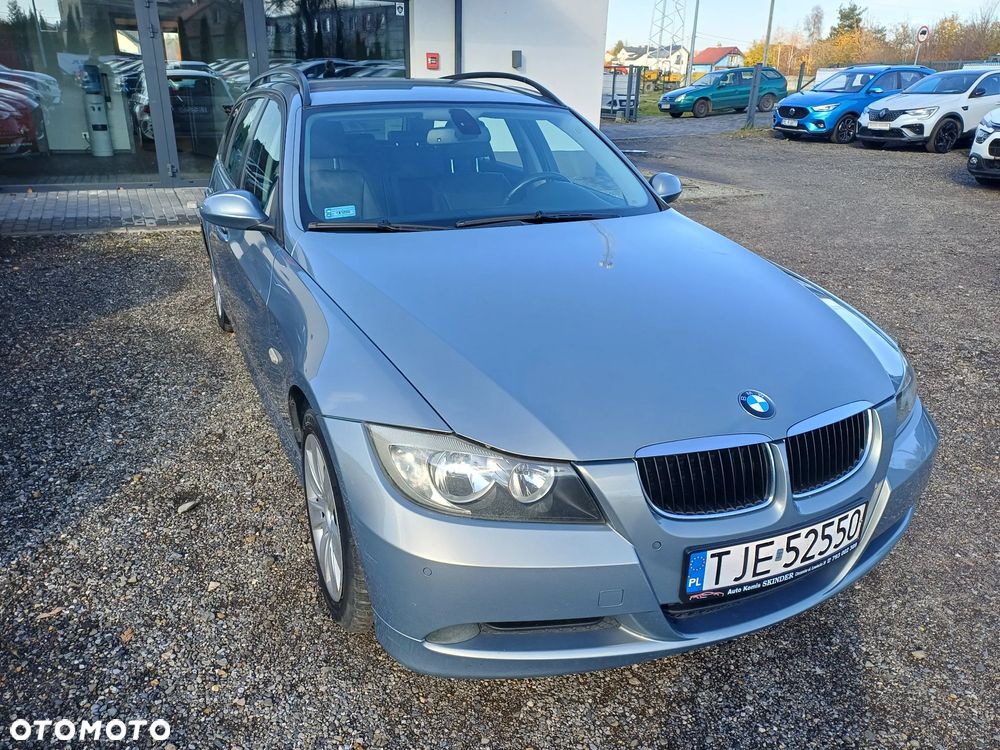 BMW Seria 3 318d - 9