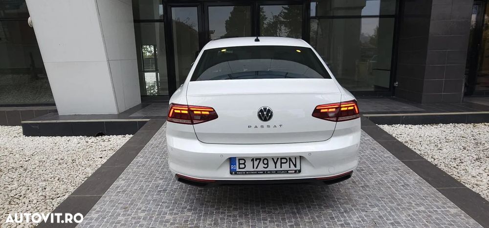 Volkswagen Passat 2.0 TDI DSG Comfortline - 5
