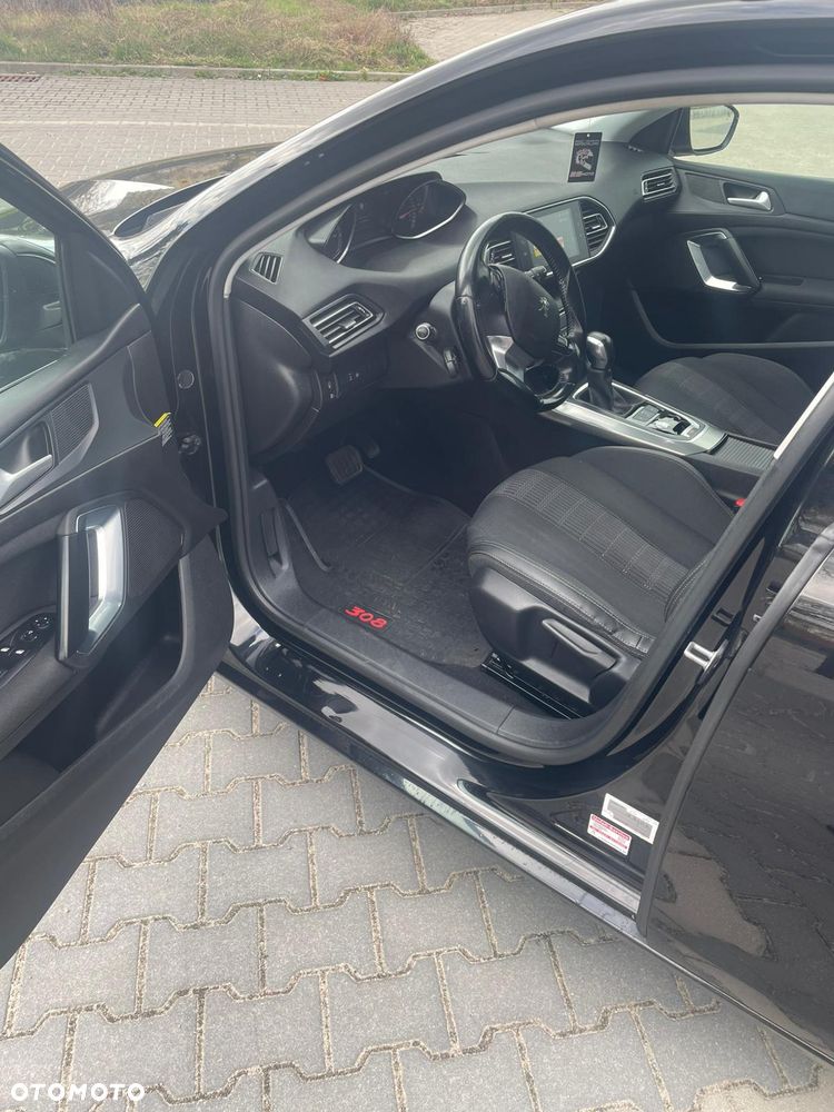 Peugeot 308 BlueHDi 150 Automatik Stop & Start Allure - 22