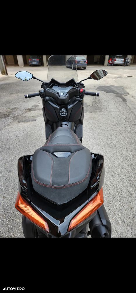 Yamaha XMAX 300 - 5
