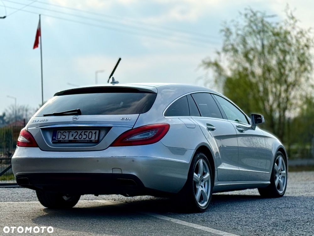 Mercedes-Benz CLS 350 d 4-Matic - 7