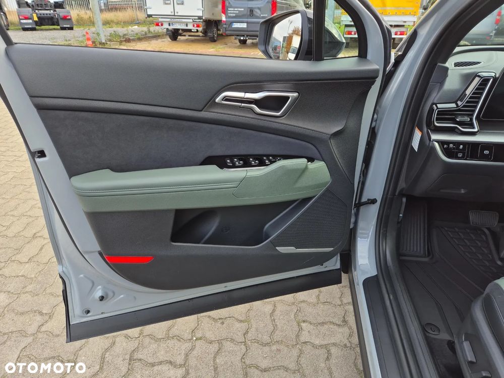 Kia Sportage 1.6 T-GDI HEV Anniversary 4WD - 10