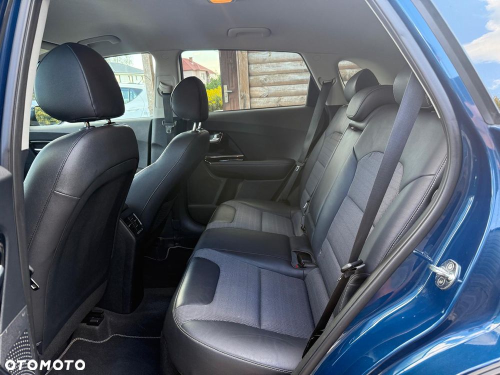 Kia Niro 1.6 GDI 2WD Vision - 26