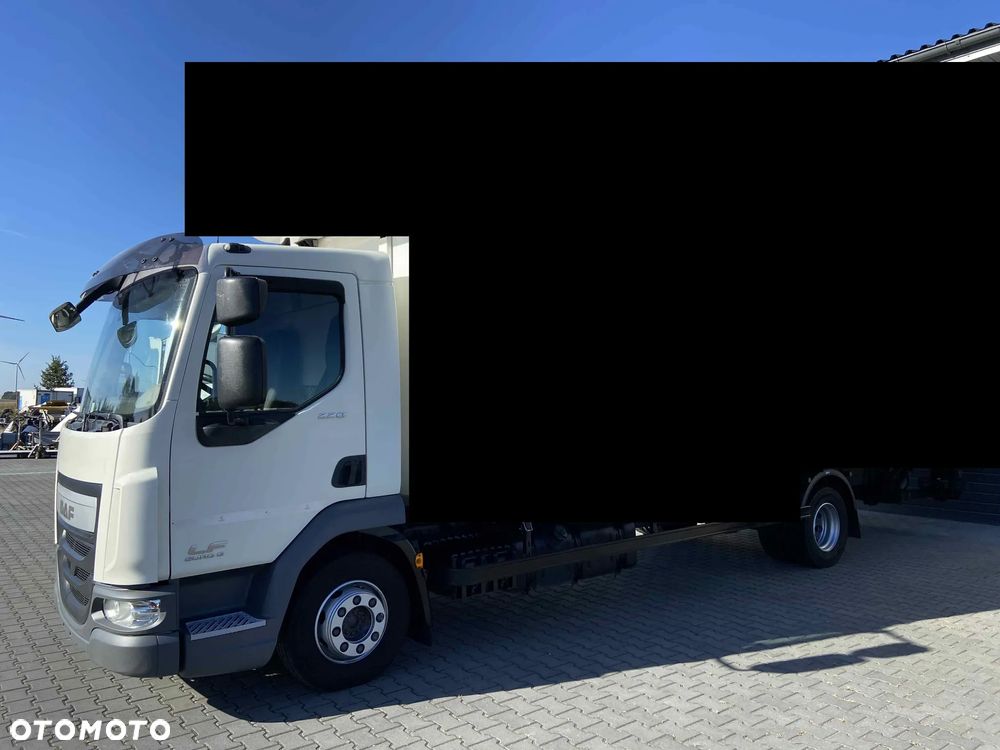 DAF LF 220 PODWOZIE DO ZABUDOWY 11990 KG. MANUAL