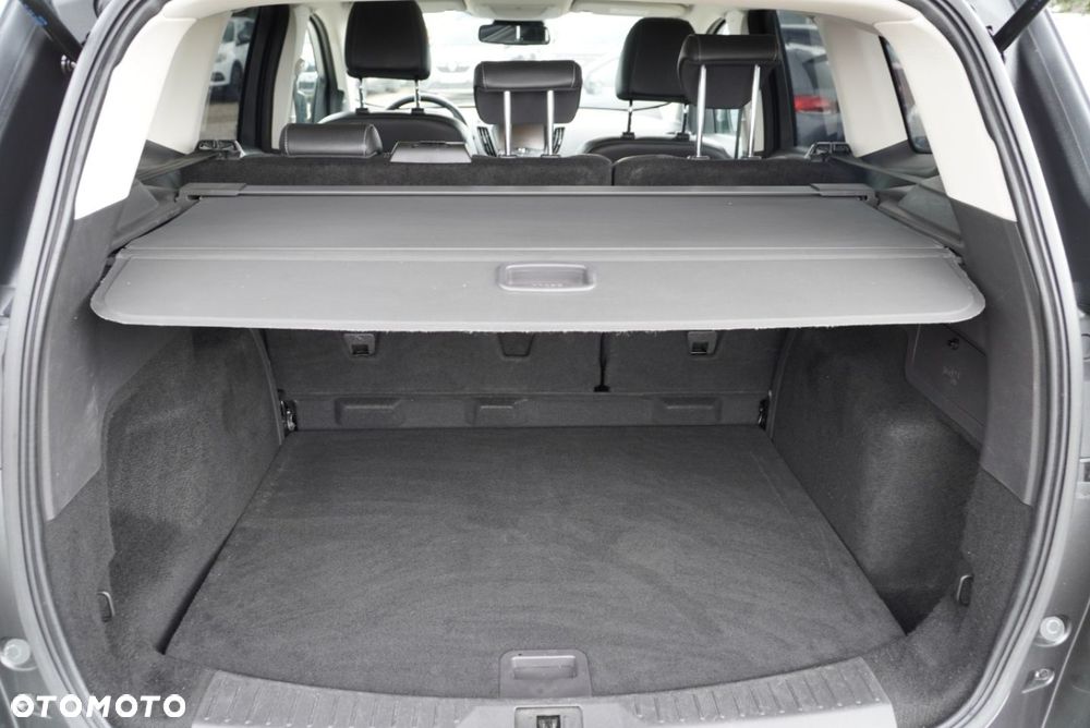Ford Kuga 1.5 EcoBoost 2x4 Titanium - 23