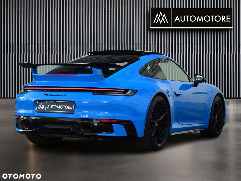 Porsche 911 Carrera 4S - 9