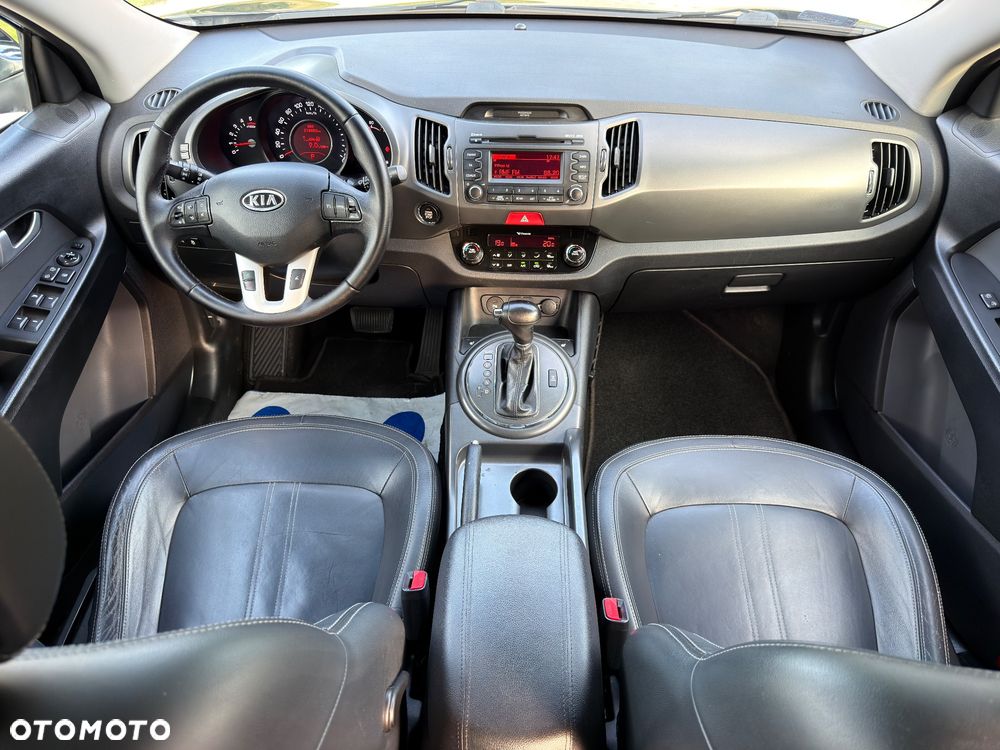 Kia Sportage 2.0 CRDI 4WD Automatik Vision - 29