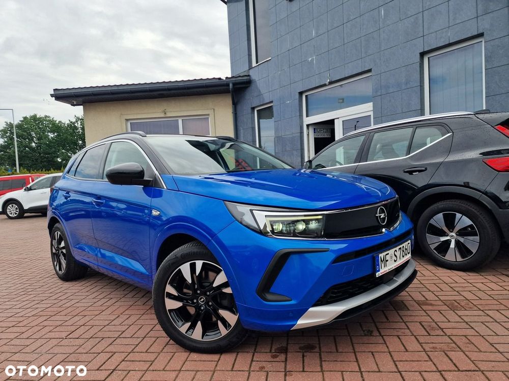 Opel Grandland 1.6 T PHEV Business Elegance - 11