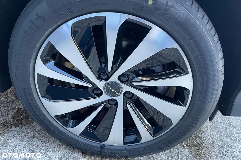 BYD Seal U Comfort - 16