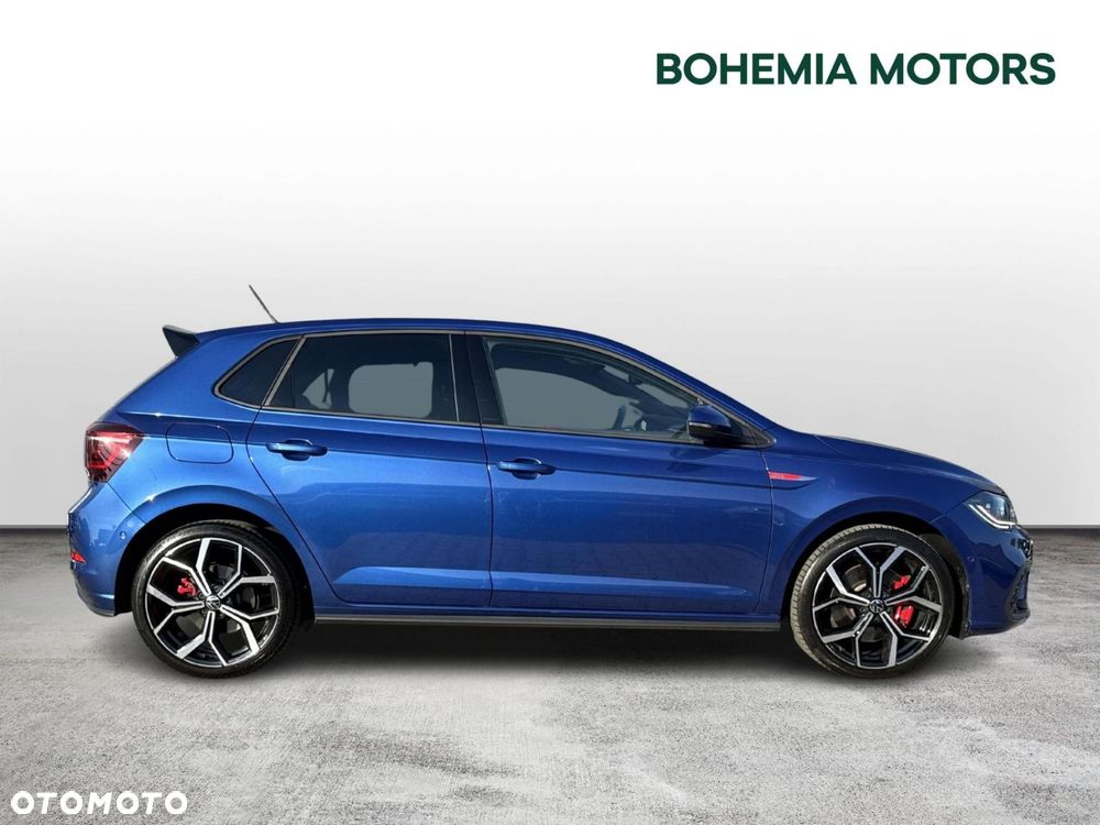 Volkswagen Polo - 7