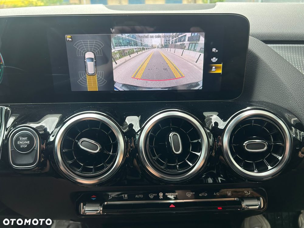 Mercedes-Benz Klasa B 250 e 8G-DCT Progressive - 28