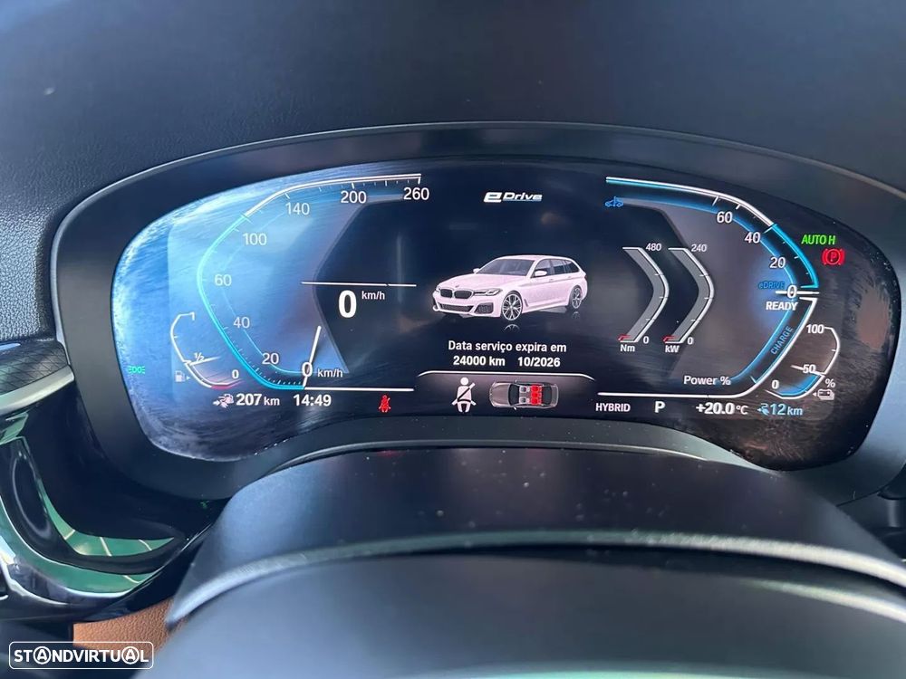 BMW 530 e Pack Desportivo M - 26