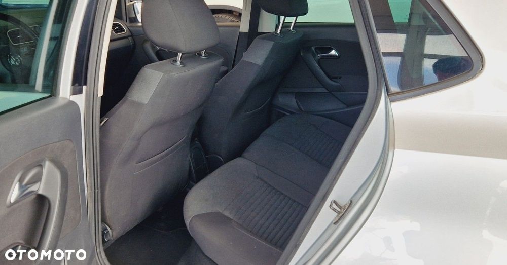 Volkswagen Polo - 12