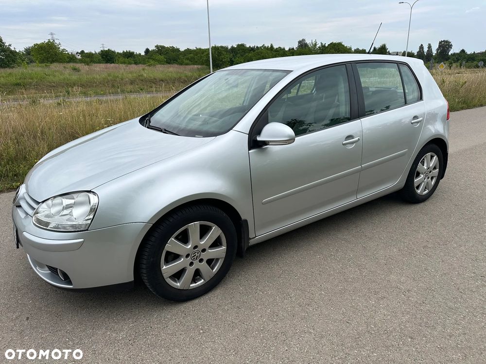 Volkswagen Golf 1.9 TDI Q-Line - 4