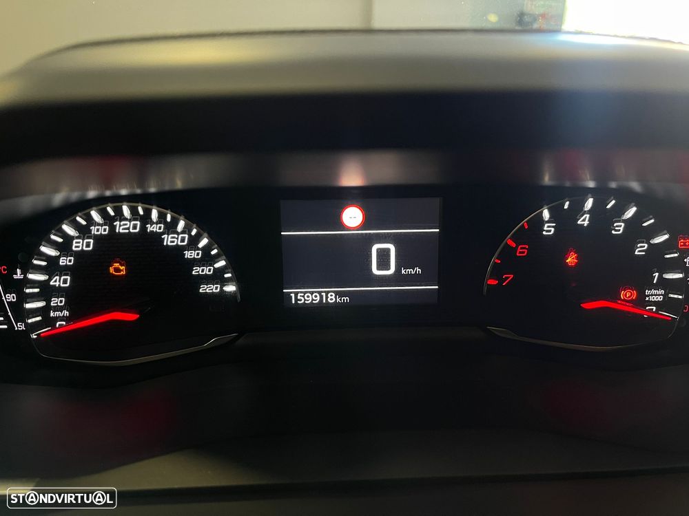 Peugeot 208 PureTech 75 Active - 8