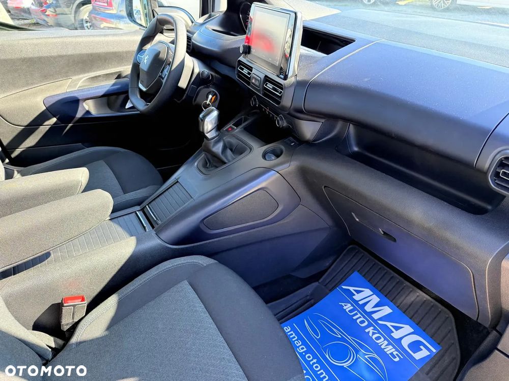 Peugeot Rifter 1.5 BlueHDI Active - 17