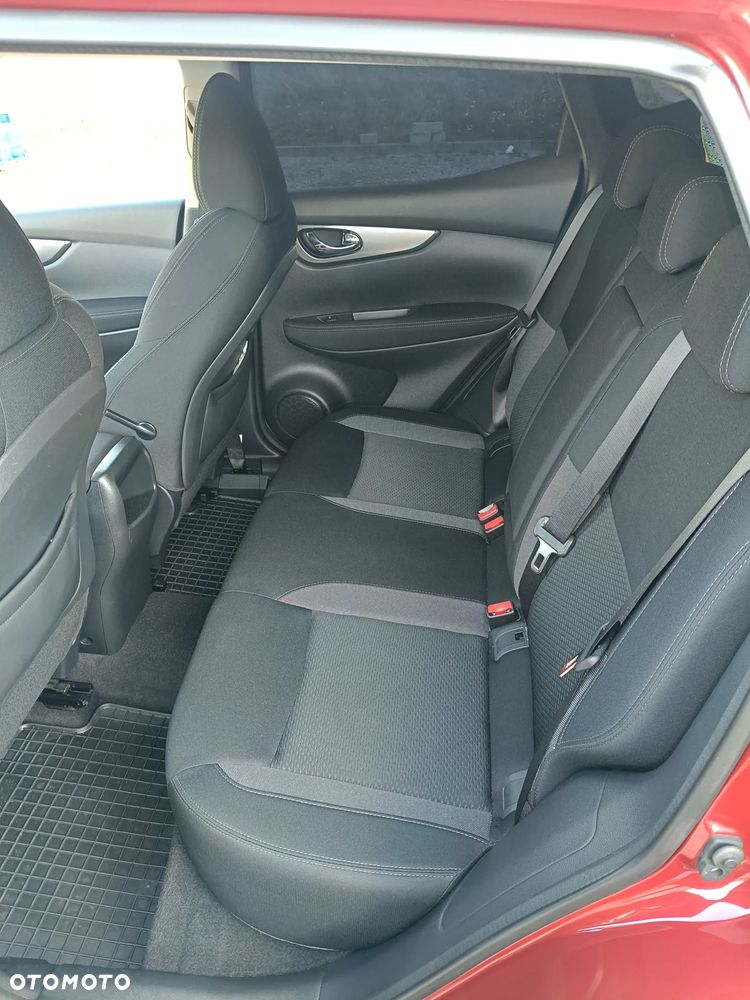 Nissan Qashqai 1.6 DIG-T N-Connecta - 15