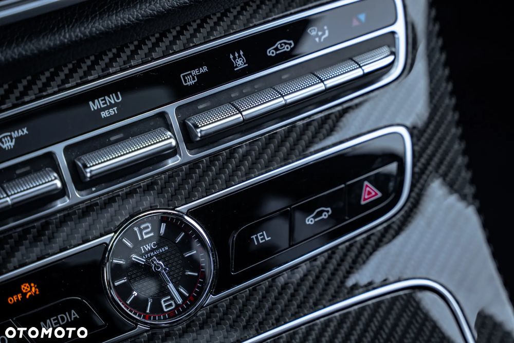 Mercedes-Benz Klasa E - 30