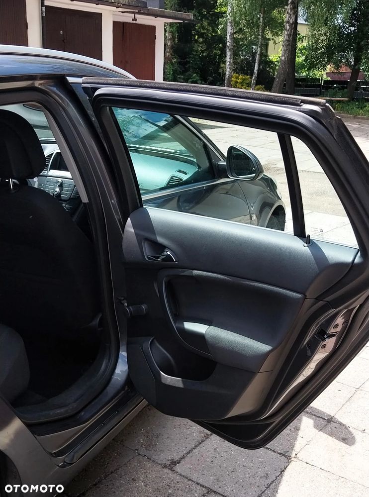 Opel Insignia 2.0 CDTI - 13