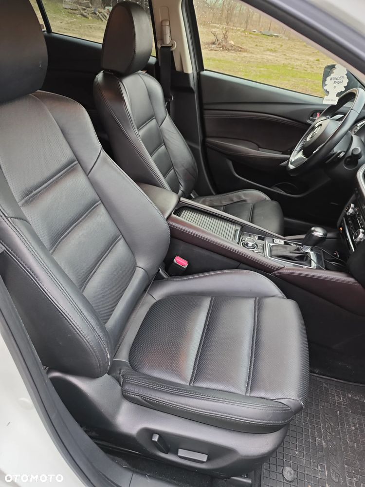 Mazda 6 - 12