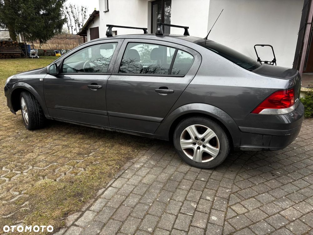 Opel Astra 1.6 - 7