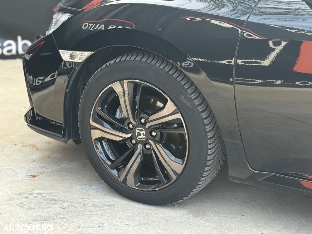 Honda Civic 1.0 i-VTEC Turbo CVT Executive - 24