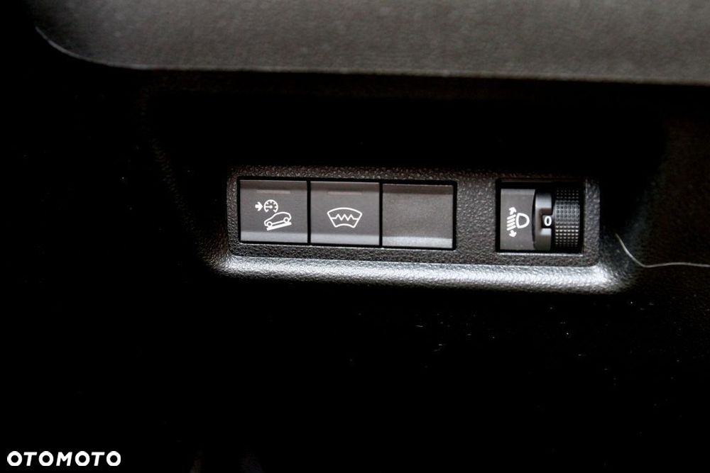 Jeep Avenger 54kWh Altitude - 29