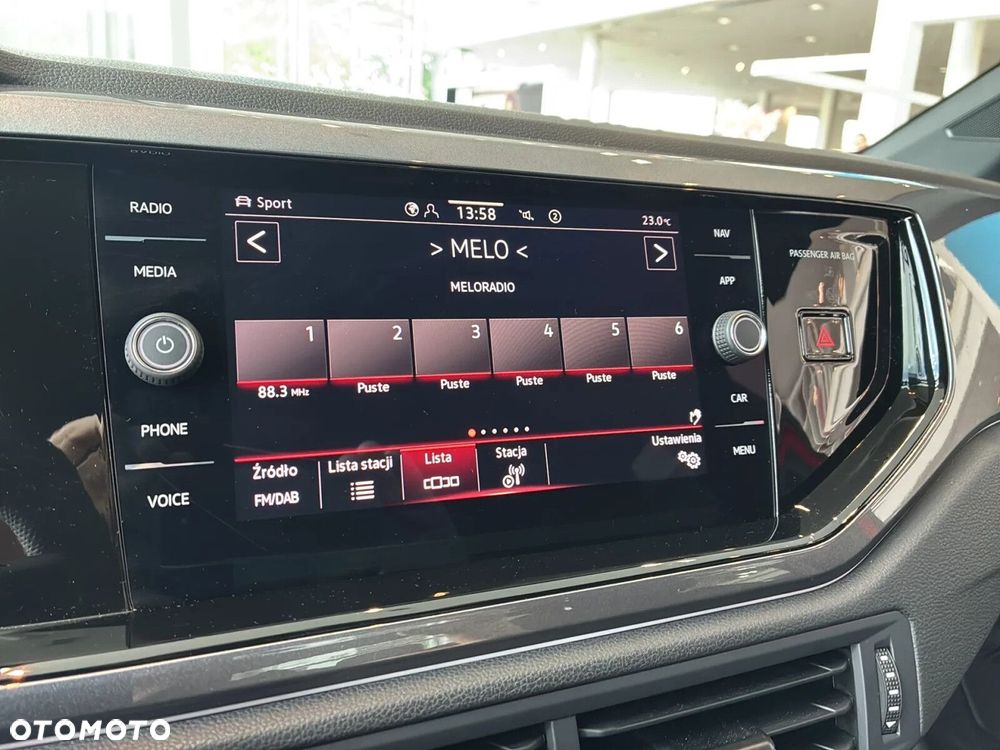 Volkswagen Polo - 15