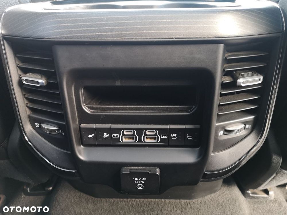 RAM 1500 - 14