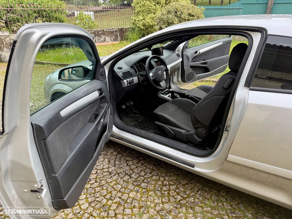 Opel Astra GTC 1.9 CDTI - 7