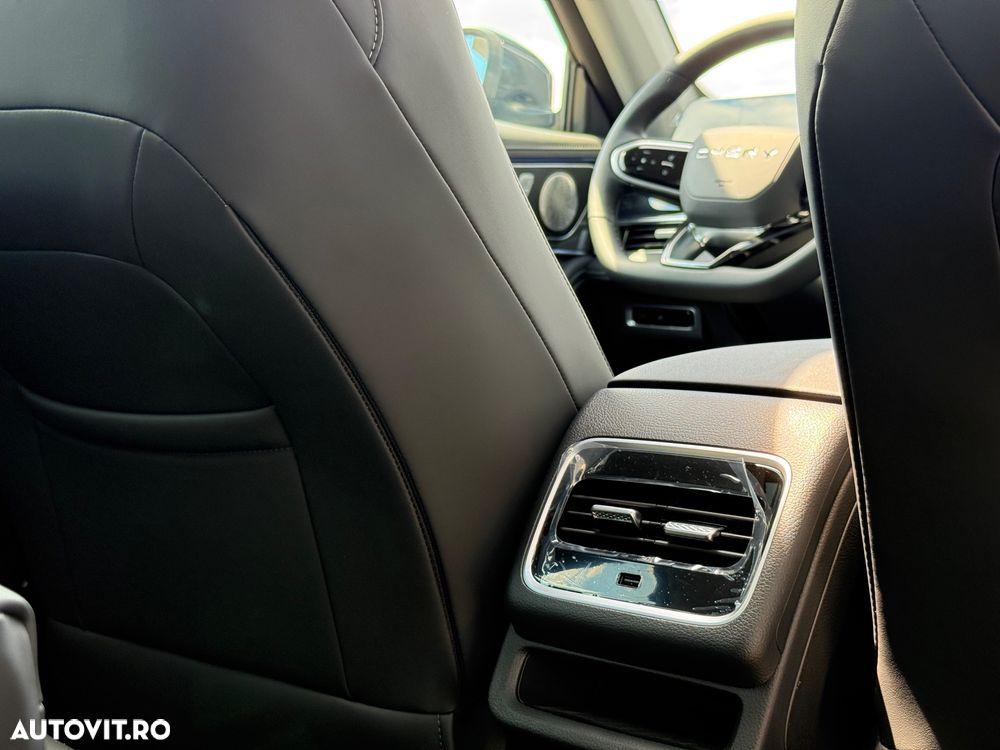Chery Tiggo 7 1.6 TGDI AWD 7DCT Unique - 25