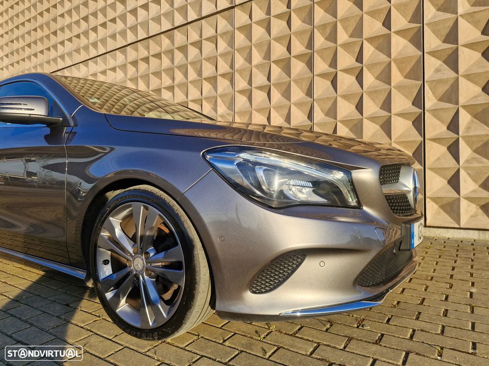 Mercedes-Benz CLA 220 CDI 7G-DCT Urban - 3