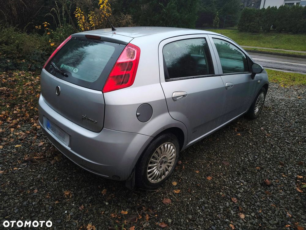 Fiat Punto - 4