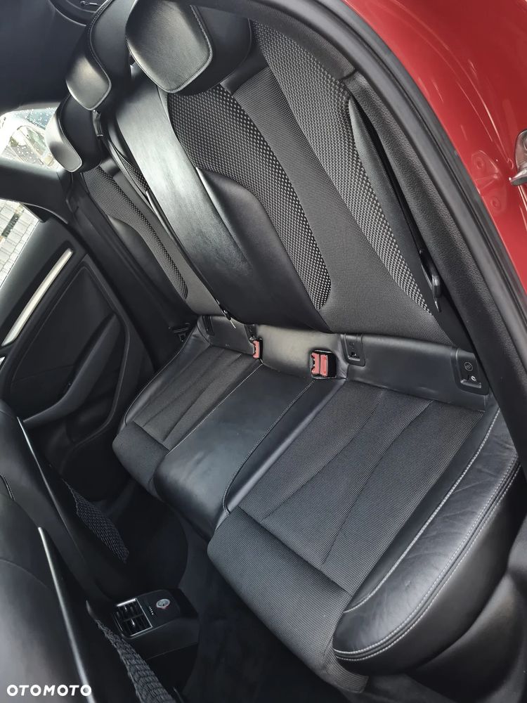 Audi A3 Sportback 2.0 TDI (clean diesel) quattro S tronic S line Sportpaket - 24
